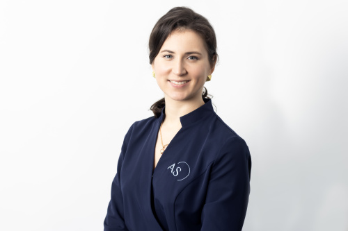 Анастасия Серова