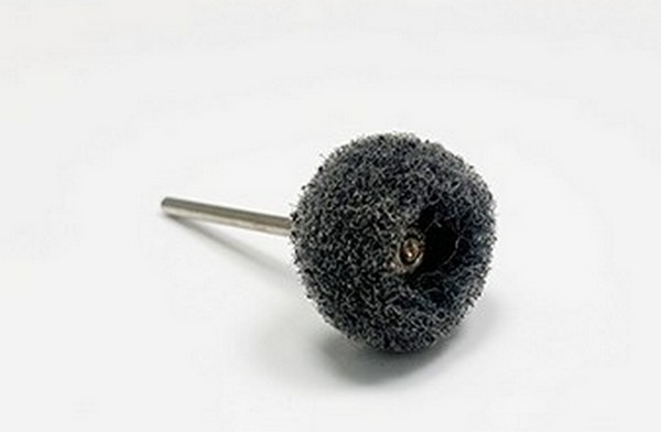 filts-sinteticheskiy-seryy-zhestkost-fine-myagkiy-na-diskoderzhatele